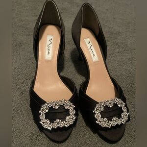 Women’s black dress shoes
